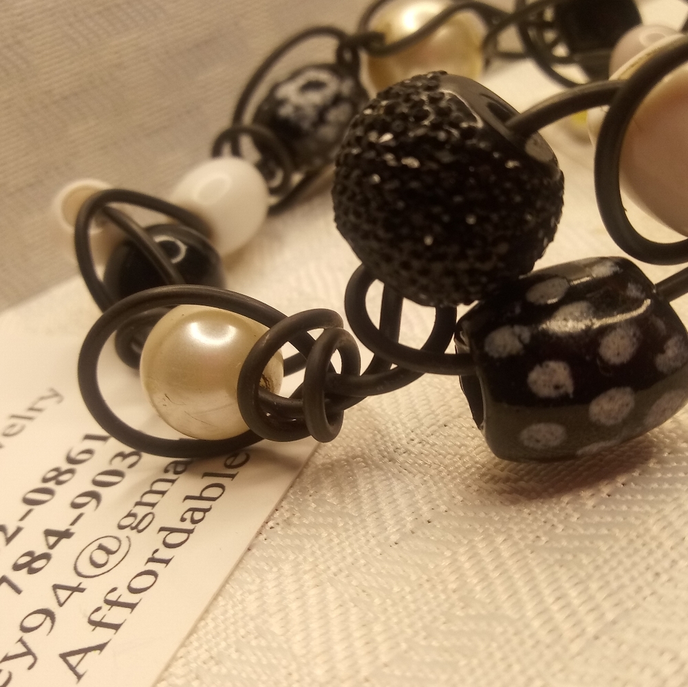 Jewelry - Picture 4 of 8